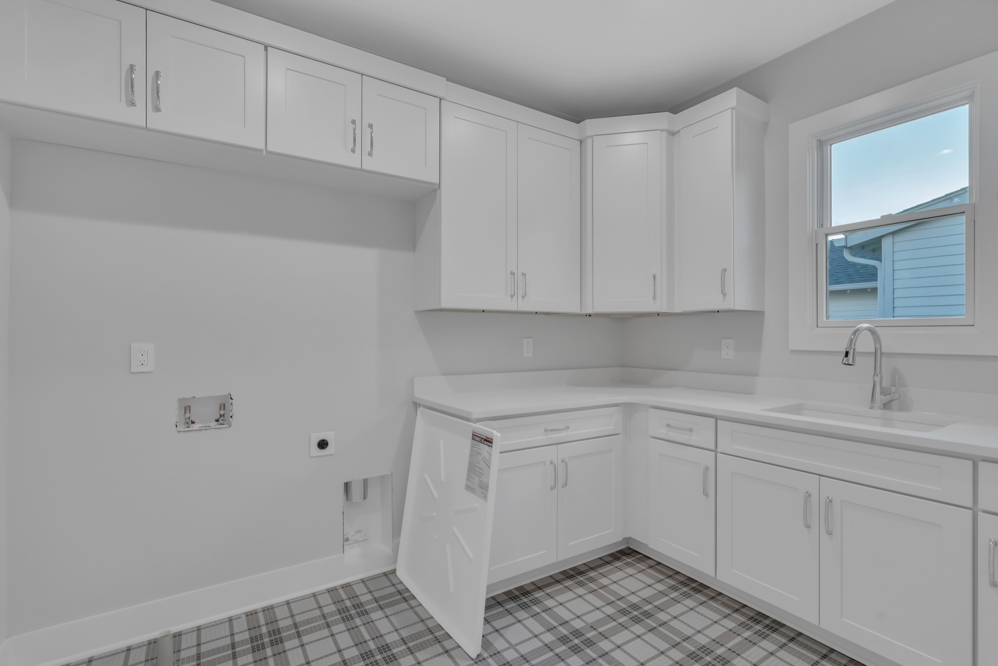 Laundry & Butler’s Utility